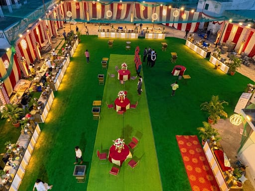 Lawn 4